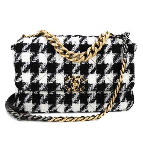 chanel black & white bag